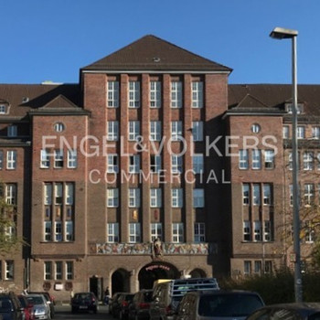 Büroflächen im historischen "Podbi-Park"