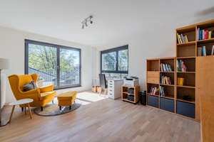 Modernized semi-detached villa in a prime location within the Zehlendorf villa district – Die vollständige Adresse der Immobilie erhältst du vom Anbieter., 14532 Kleinmachnow – Vorschaubild 17