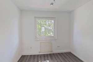 Viel Raum für Ihre Wohnträume – großzügige 4-Zimmer-Wohnung mit Balkon – Moorstraße 42, 49356 Diepholz – Vorschaubild 5
