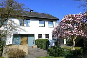 Ratingen-Mitte: Traumhaus auf großem Grundstück in bester Lage – Die vollständige Adresse der Immobilie erhältst du vom Anbieter., 40878 Zentrum, Ratingen – Vorschaubild 16