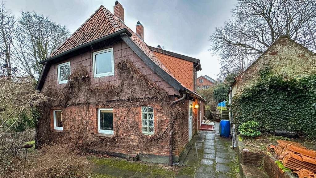 Immobilie in Lauenburg/Elbe - Familienhaus - Viel Platz in historischer Wohnlage - Bild 4