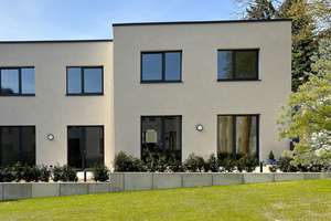 Exklusives Reihenhaus (4Zi) im Innenhof!
