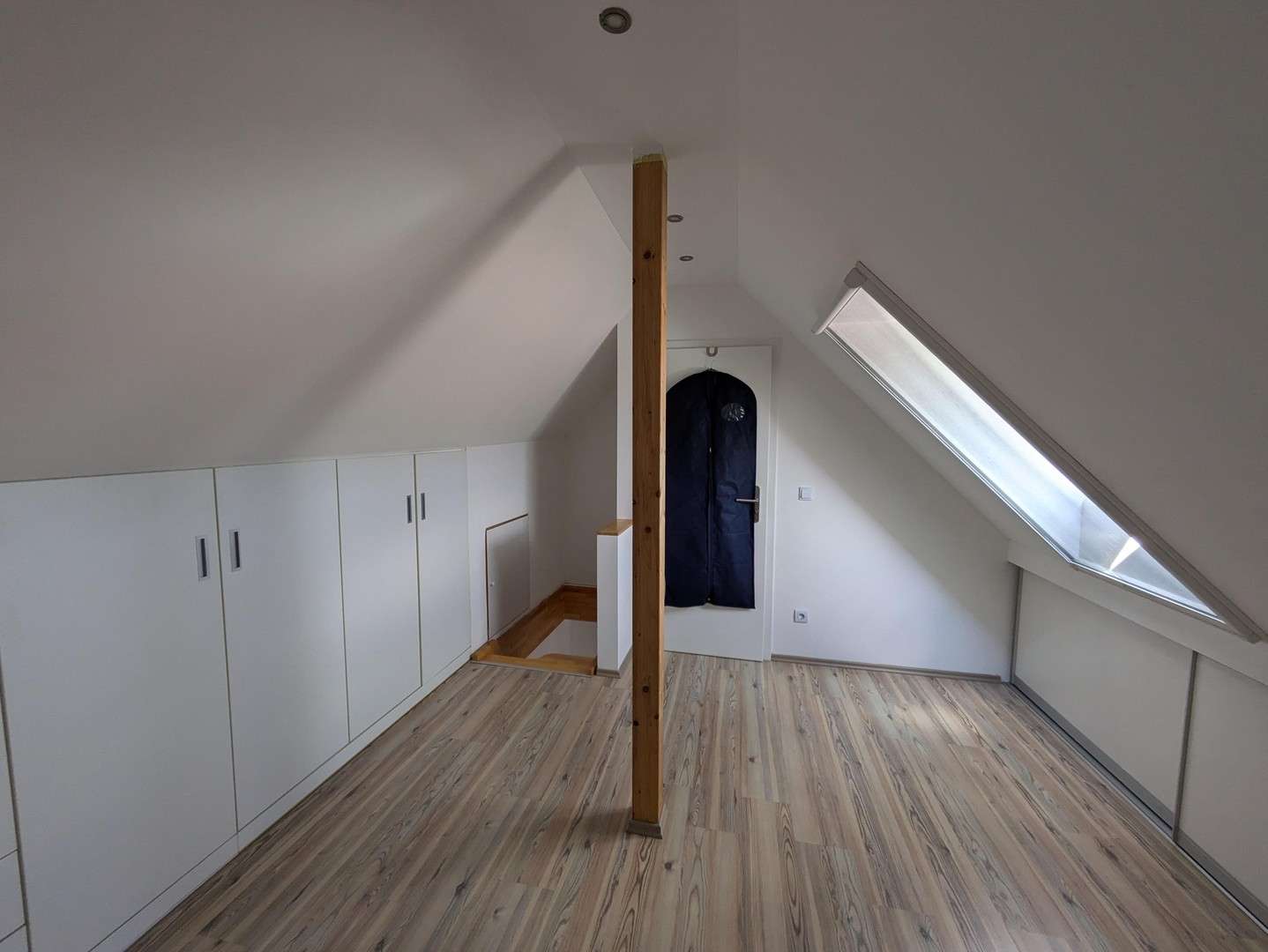 Immobilie in Zeitlarn - Schnuckeliges Haus mit herrlichem Ausblick in Hanglage - Bild 13