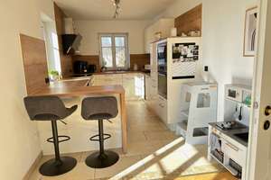 260 m2 Wohnhaus m. Einliegerwhg., PV-Anlage, Pelletshzg. u. Fernblick in naturnaher Wohnlage b. DEG! – Die vollständige Adresse der Immobilie erhältst du vom Anbieter., 94539 Grafling – Vorschaubild 5