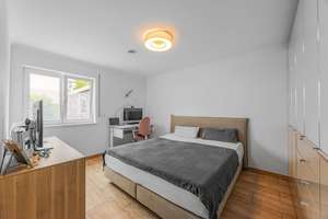 HEGERICH: Exklusive 4-Zimmer-EG-Terrassenwohnung im grünen Waldperlach – Die vollständige Adresse der Immobilie erhältst du vom Anbieter., 81739 Waldperlach, München – Vorschaubild 4