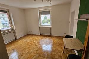 1-Zimmer Wohnung im 1. OG in Würzburg-Sanderau – Franz-Ludwig-Straße 17a, 97072 Sanderau, Würzburg – Vorschaubild 1