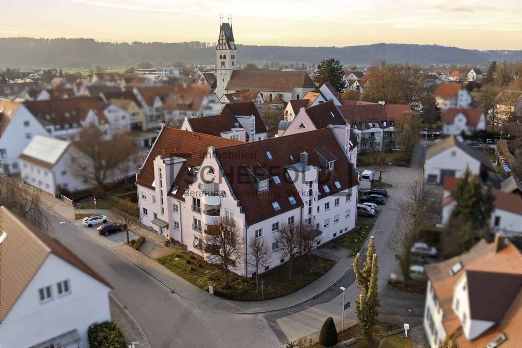 Immobilie in Dietenheim - Zentral! 3,5-Zimmer Dachgeschoss-Wohnung mit durchdachtem Grundriss - Bild 3