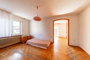 Frankfurt-Zeilsheim: Gepflegte Doppelhaushälfte mit Garten, Garage und viel Potenzial – Die vollständige Adresse der Immobilie erhältst du vom Anbieter., 65931 Zeilsheim, Frankfurt am Main – Vorschaubild 10