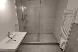 Top Lage! große sanierte Altbauwohnung mit Balkon direkt an der Donau – Donaustr. 21, 89231 Neu-Ulm (Kreis) – Vorschaubild 3
