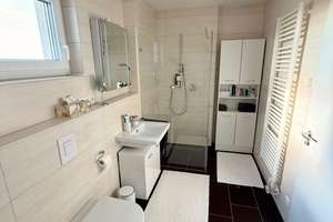 Lebendiger , heller Wohnraum: 3-Zimmer-Penthouse Wohnung in Fürth – 90765 Ronhof, Kronach, Fürth – Vorschaubild 10