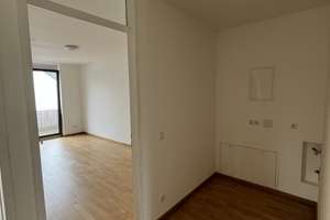 3-Zimmer-Wohnung mit großem Balkon in München-Lerchenau – Die vollständige Adresse der Immobilie erhältst du vom Anbieter., 80935 Lerchenau-Ost, München – Vorschaubild 5