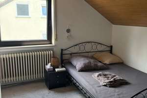 Attraktive 2-Raum-DG-Wohnung mit EBK und Balkon in Heilbronn – Güglinger Straße 7, 74080 Böckingen, Heilbronn – Vorschaubild 3