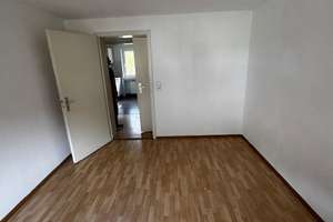 Gepflegte 3 Zimmer Wohnung im 2.OG rechts mit EBK, gr. Balkon in 78148 Gütenbach, WM: PAUSCHAL 775€ – Breiteneckweg 7, 78148 Gütenbach – Vorschaubild 9