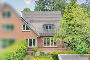  LAGE, LAGE, LAGE:
"Doppelhaushälfte mit Einfamilienhauscharakter in Bestlage von Wentorf" – Die vollständige Adresse der Immobilie erhältst du vom Anbieter., 21465 Wentorf bei Hamburg – Vorschaubild 2