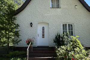 IDYLLISCHES ZUHAUSE IN NIKOLASSEE: Auf einem Sonnengrundstück mit Garten, Terrasse, Garage & Sauna! – Berlin – Vorschaubild 7