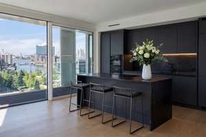 *Courtagefrei* Unverbaubarer Blick auf die Elbe & Elbphilharmonie, Süd-Westausrichtung im THE LYTE