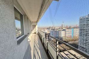 Skyline Living in Berlin-Mitte, großzügige 3-Zimmer-Wohnung mit spektakulärem Ausblick – Die vollständige Adresse der Immobilie erhältst du vom Anbieter., 10117 Mitte (Ortsteil), Berlin – Vorschaubild 11