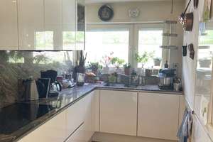 Ein Zuhause mit Charakter – Wohnen auf versetzten Ebenen in traumhafter Aussichtslage – Die vollständige Adresse der Immobilie erhältst du vom Anbieter., 71642 Hoheneck, Ludwigsburg – Vorschaubild 10
