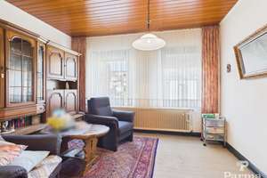 Doppelhaushälfte mit Entwicklungspotenzial in guter Lage von Grevenbroich – Die vollständige Adresse der Immobilie erhältst du vom Anbieter., 41515 Grevenbroich – Vorschaubild 9