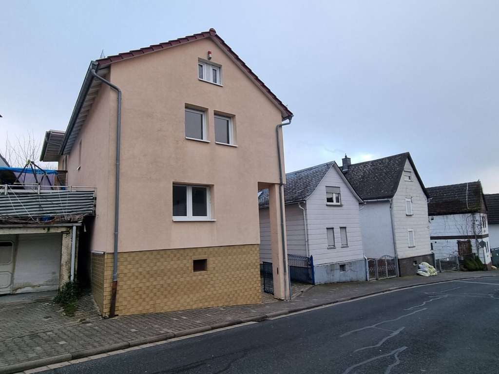 Immobilie in Neu-Anspach - Dieses Eigenheim mit kleiner Einliegerwohnung bietet Ihnen viel Platz! - Bild 3
