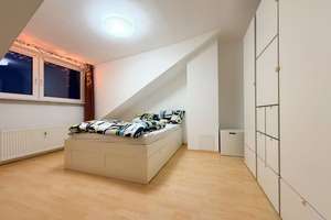 Großzügig geschnittene 3,5-Zimmer-DG-Wohnung – Wohnen und Arbeiten unter einem Dach – Die vollständige Adresse der Immobilie erhältst du vom Anbieter., 68305 Waldhof, Mannheim – Vorschaubild 18