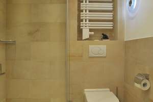 Exklusiv ausgestattetes und modern möbliertes 2-Zimmer-Apartment – Groß-Nabas-Str. 0, 81827 Waldtrudering, München – Vorschaubild 10