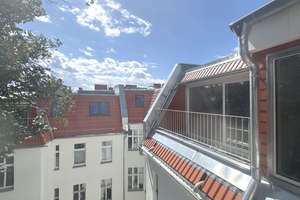 PROVISIONSFREI.. SEHR SCHÖNE, HELLE DACHGESCHOSS-WOHNUNG M. 2 BÄDER U. TERRASSE, LIFT U. WEITBLICK – John-Schehr-Str. 4, 10407 Prenzlauer Berg, Berlin – Vorschaubild 9