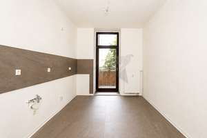 !! NEU SANIERT !! Tolle 3 Raum EG-Whg. mit Balkon und Tageslichtbad mit Dusche und Wanne – Zschopauer Straße 142, 9126 Bernsdorf, Chemnitz – Vorschaubild 7