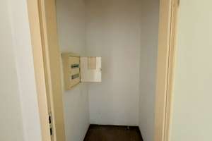 SOMMERAKTION* LEERE VIER ZIMMER WOHNUNG IM DACHGESCHOSS OHNE BALKON! – An der Steinkaul 18, 47259 Hüttenheim, Duisburg – Vorschaubild 5