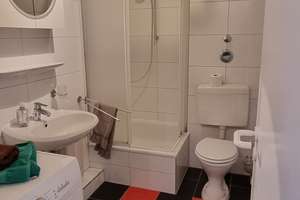 All inclusive: schöne 1-Zimmer-Wohnung in Pempelfort (inklusiv. Garage) – Tußmannstraße 76, 40477 Pempelfort, Düsseldorf – Vorschaubild 6