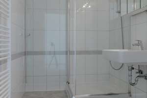 Helle 3,5‑Zimmer‑Wohnung mit Balkon & Stellplatz – Die vollständige Adresse der Immobilie erhältst du vom Anbieter., 71229 Leonberg – Vorschaubild 5