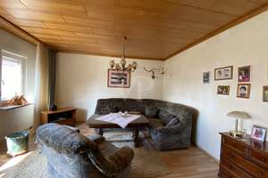 Doppelhaushälfte mit sonnigem Garten – Die vollständige Adresse der Immobilie erhältst du vom Anbieter., 96450 Creidlitz, Coburg – Vorschaubild 9