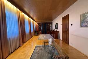 Großzügiges Wohnhaus mit drei Etagen und Gewerbefläche in Albstadt-Tailfingen – Emilienstraße 12, 72461 Albstadt – Vorschaubild 3