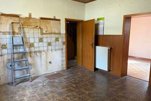 Kleines Eckhaus  in 47226 Duisburg-Rheinhausen
"Margarethen-Siedlung" DENKMALGESCHÜTZT – Die vollständige Adresse der Immobilie erhältst du vom Anbieter., 47226 Hochemmerich, Duisburg – Vorschaubild 6