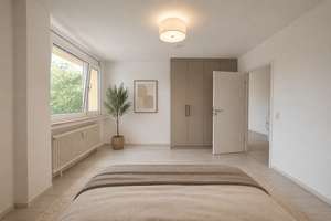 Modernisiert, sonnig und mit viel Platz – 2,5 Zimmer mit Südbalkon & TG-Stellplatz – Die vollständige Adresse der Immobilie erhältst du vom Anbieter., 81735 Neuperlach, München – Vorschaubild 4