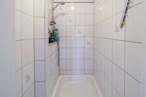 DHH mit Garten, Garage und anteiliger Scheune in Weilimdorf – Die vollständige Adresse der Immobilie erhältst du vom Anbieter., 70499 Weilimdorf (Ortsteil), Stuttgart – Vorschaubild 12