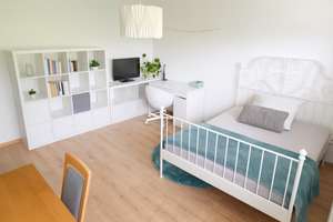 Praktische 1-Zi.-Wohnung + Balkon & PKW-STP – ideal für Singles/Studenten – Gompitzer Str. 42, 1157 Briesnitz, Dresden – Vorschaubild 2