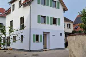Neubau & Erstbezug: Familienhaus im historischen Ortskern von Weingarten mit Garten & Dachterrasse – Keltergasse 7, 76356 Karlsruhe (Kreis) – Vorschaubild 1