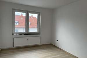 Zwei Zimmer in Hannover: Helle Wohnung mit Balkon – Die vollständige Adresse der Immobilie erhältst du vom Anbieter., 30629 Misburg-Nord, Hannover – Vorschaubild 3