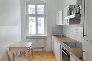 Modernisierte 2-Zimmer-Altbauwohnung mit Balkon in Prenzlauer Berg – Die vollständige Adresse der Immobilie erhältst du vom Anbieter., 10405 Prenzlauer Berg, Berlin – Vorschaubild 3