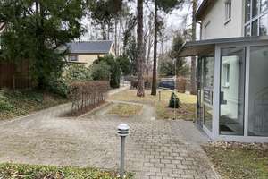 ++Hosterwitz/Pillnitz ++Für Liebhaber ruhig gelegene schmucke 2-Zimmer-WE mit Dachterrasse und TG++ – Die vollständige Adresse der Immobilie erhältst du vom Anbieter., 1326 Hosterwitz/Pillnitz, Dresden – Vorschaubild 3