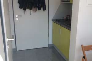 Nur für Studenten: Großzügige Wohnung mit Balkon und Stellplatz in bester Lage – Fritz-Fend-Str. 1+3, 93047 Innenstadt, Regensburg – Vorschaubild 2