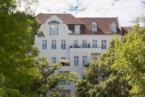 Kapitalanlage in Berlin A Lage -Charlottenburg | Vermietete 5-Zimmer-Altbauwohnung