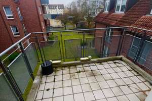 Schicke 4-Raumwohnung am Burgsee mit Einbauküche, 2 Bädern, Balkon und Tiefgaragenstellplatz...!!! – Mecklenburgstr. 101, 19053 Feldstadt, Schwerin – Vorschaubild 18
