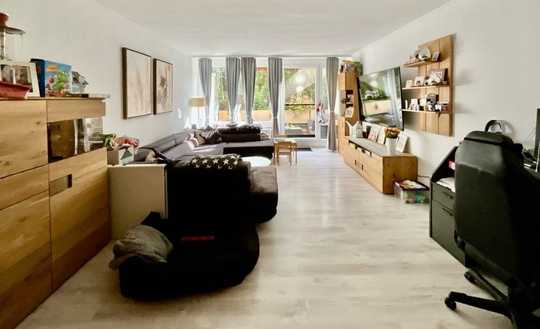 Schöne Erdgeschosswohnung mit großer Terrasse in Ludwigshafen-Süd 