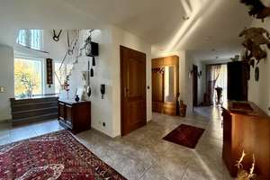 *Käuferprovisionsfrei*: Exklusive Villa mit separater Einliegerwohnung – Die vollständige Adresse der Immobilie erhältst du vom Anbieter., 89312 Günzburg – Vorschaubild 16