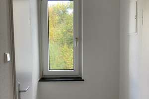 Helle und ruhige 2-Zimmer Wohnung m. Balkon und Pkw-Stellplatz direkt am Wald in Wolfsburg-Rabenberg – Die vollständige Adresse der Immobilie erhältst du vom Anbieter., 38444 Rabenberg, Wolfsburg – Vorschaubild 7