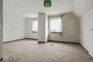 Modernisierungsbedürftiges Einfamilienhaus mit großem Grundstück in Chemnitz Grüna – Die vollständige Adresse der Immobilie erhältst du vom Anbieter., 9224 Grüna, Chemnitz – Vorschaubild 12