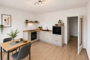 Gut geschnittene und bezugsfreie 2-Zimmer-Dachgeschossswohnung mit Balkon in Oldenburg/Eversten – Die vollständige Adresse der Immobilie erhältst du vom Anbieter., 26131 Eversten, Oldenburg (Oldenburg) – Vorschaubild 8
