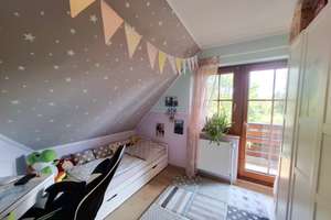Familiennest zum Wohlfühlen! Charmantes Einfamilienhaus mit 4 Zimmern, Balkon und Garten – Die vollständige Adresse der Immobilie erhältst du vom Anbieter., 26919 Brake (Unterweser) – Vorschaubild 10